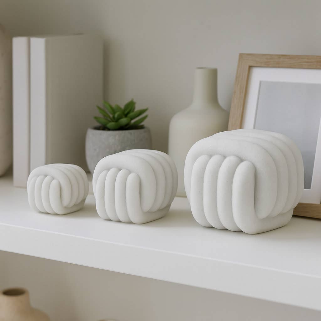Decorative Objects Set of 3 - White Resin Knot, 3/4/5 in.